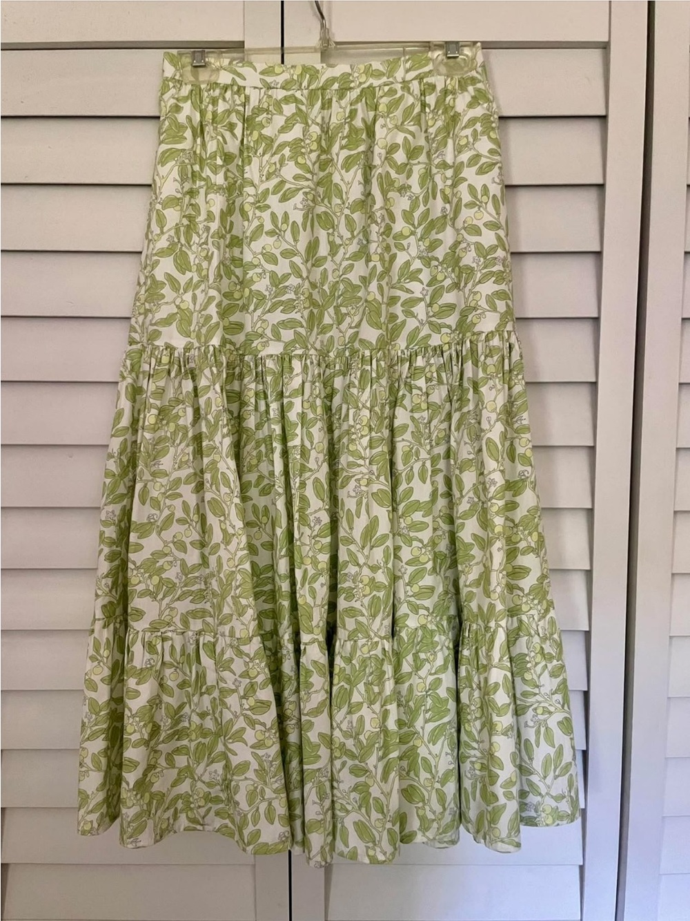 Coco shop maxi skirt green floral size small